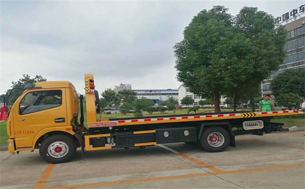 黔南定远24小时拖车救援电话号码，定远道路救援公司怎么收费的